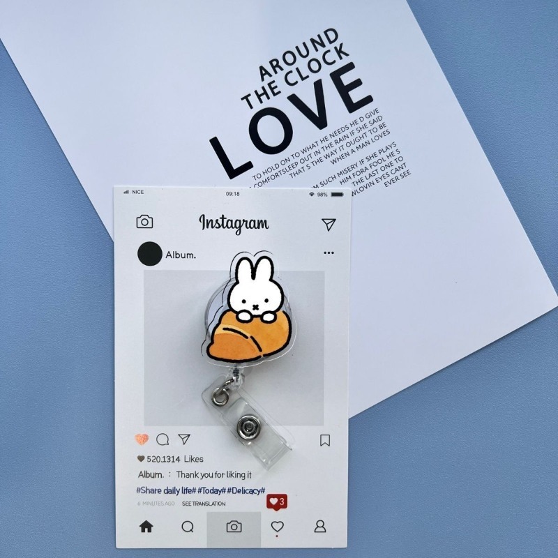 Kawaii Miffy Retractable ID Ba - огляд і ціна Kawaii Tech Accessories